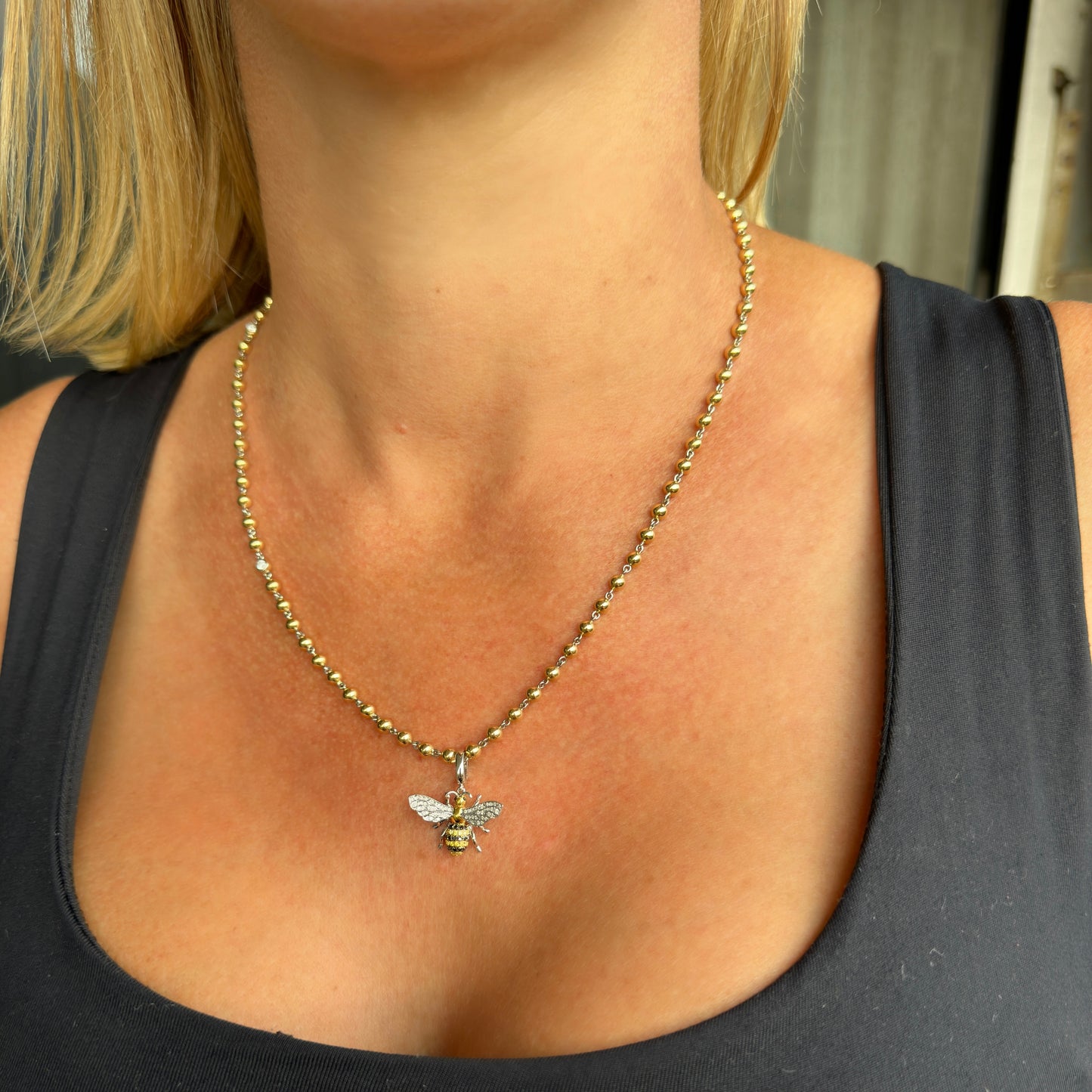 Gold and diamond bee pendant charm by Valentina Fine Jewellery Hong Kong. Global free shipping including UK and USA