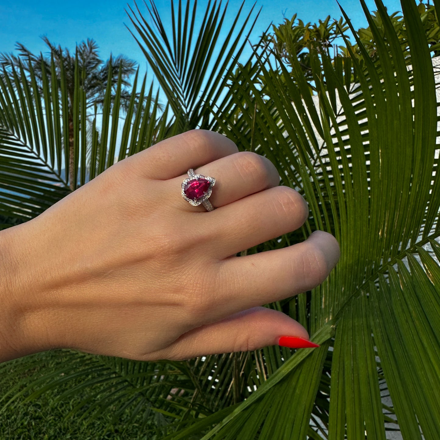 3 carat red spinel and diamond halo ring in 18k white gold by Valentina Fine Jewellery Hong Kong. Global free shipping including USA, Singapore, Dubai, and Australia 