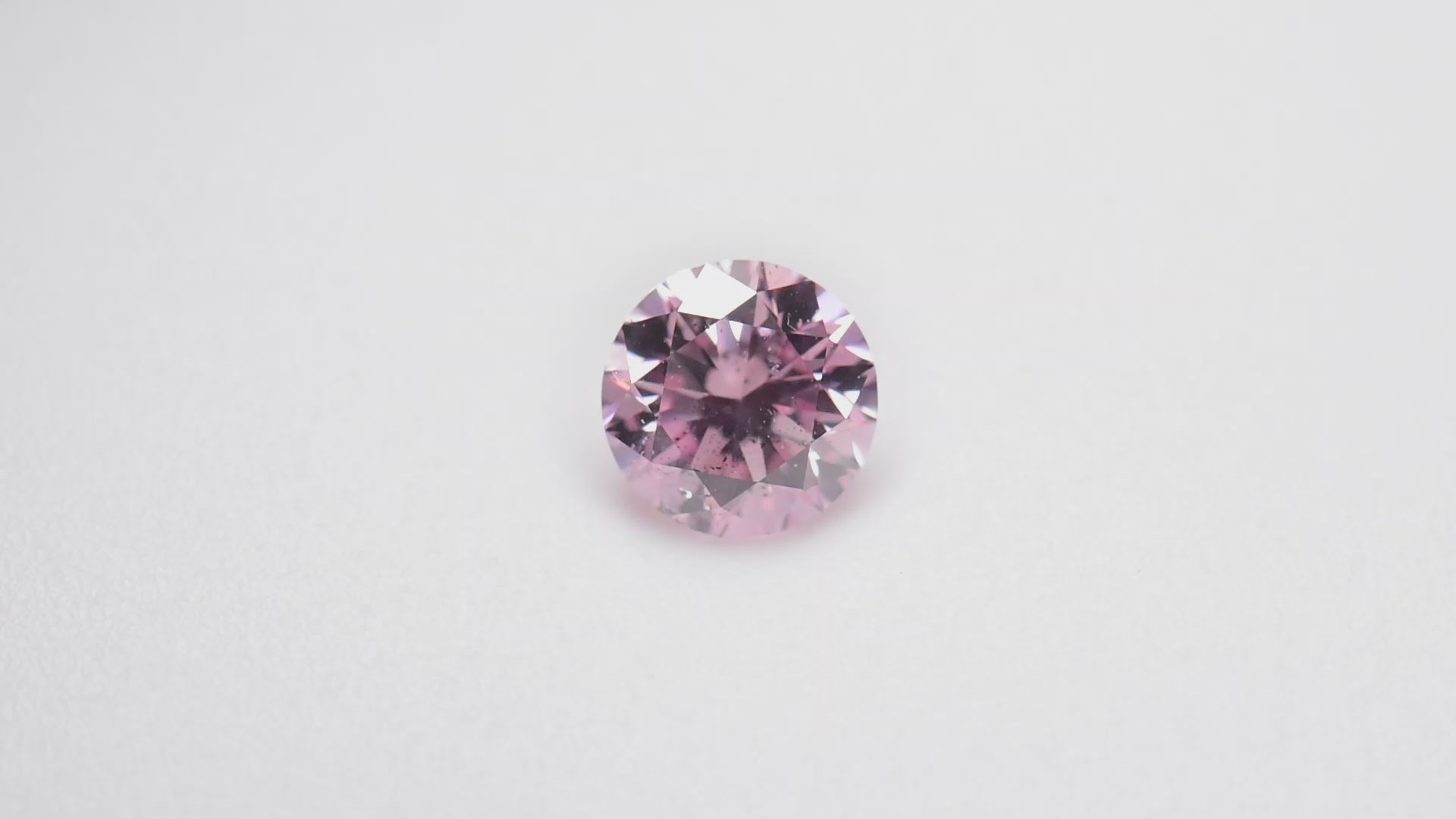 0.30ct round certified Argyle pink natural diamond 5PP by Valentina Fine Jewellery Hong Kong. Global free shipping to USA, Australia, UK and Middle East.